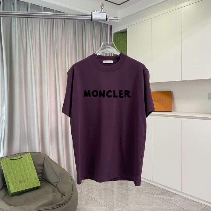 Picture of Moncler T Shirts Short _SKUMonclerS-2XLhgntx375579